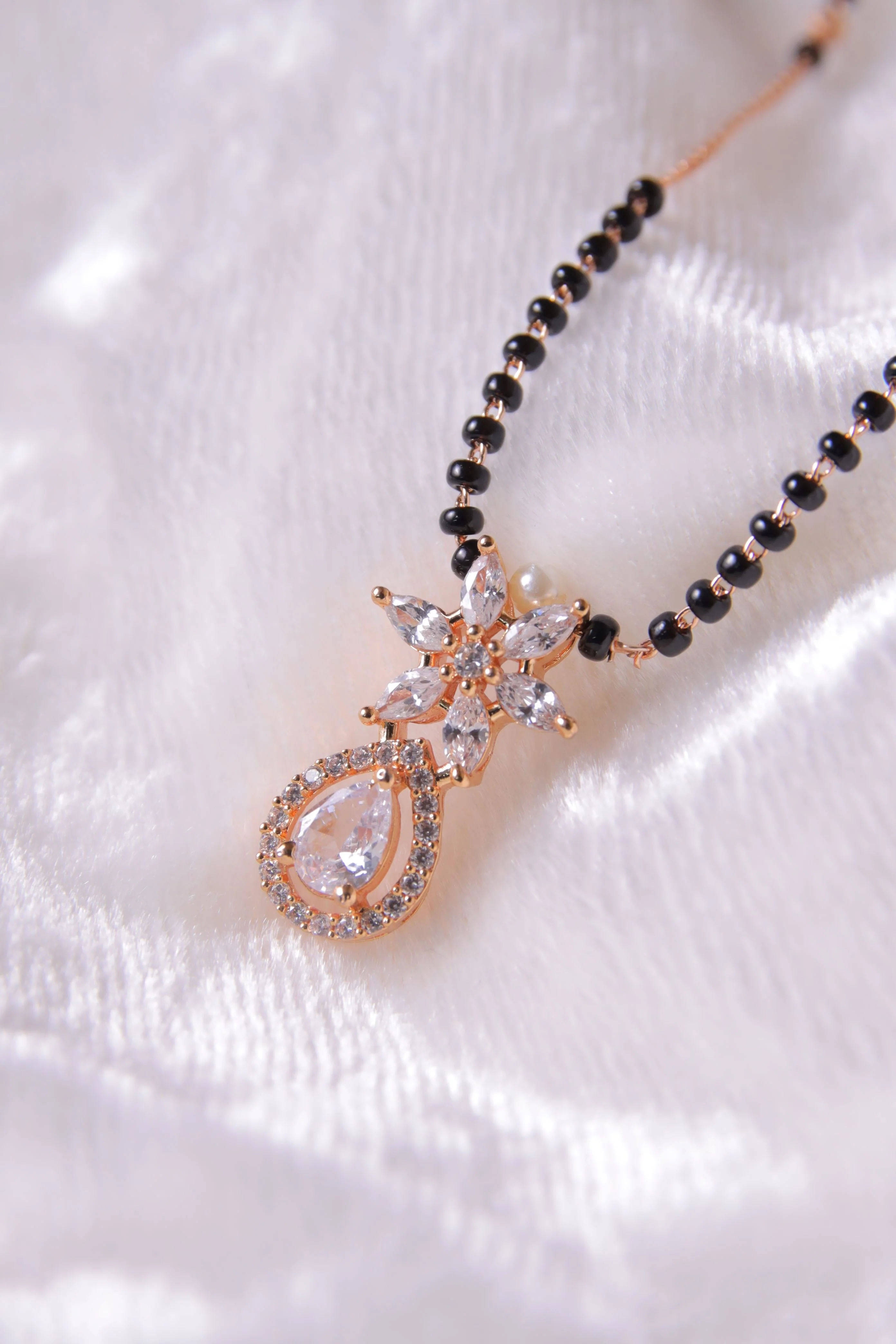 Ahana Mangalsutra - Image 6