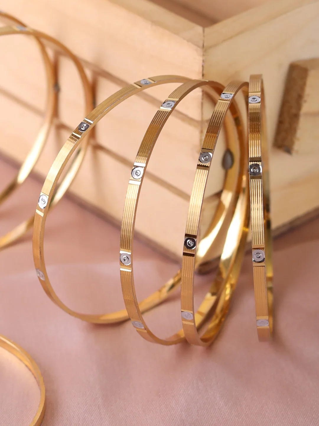 Anusha Designer Bangle  ( Set of 8 ) - Image 3