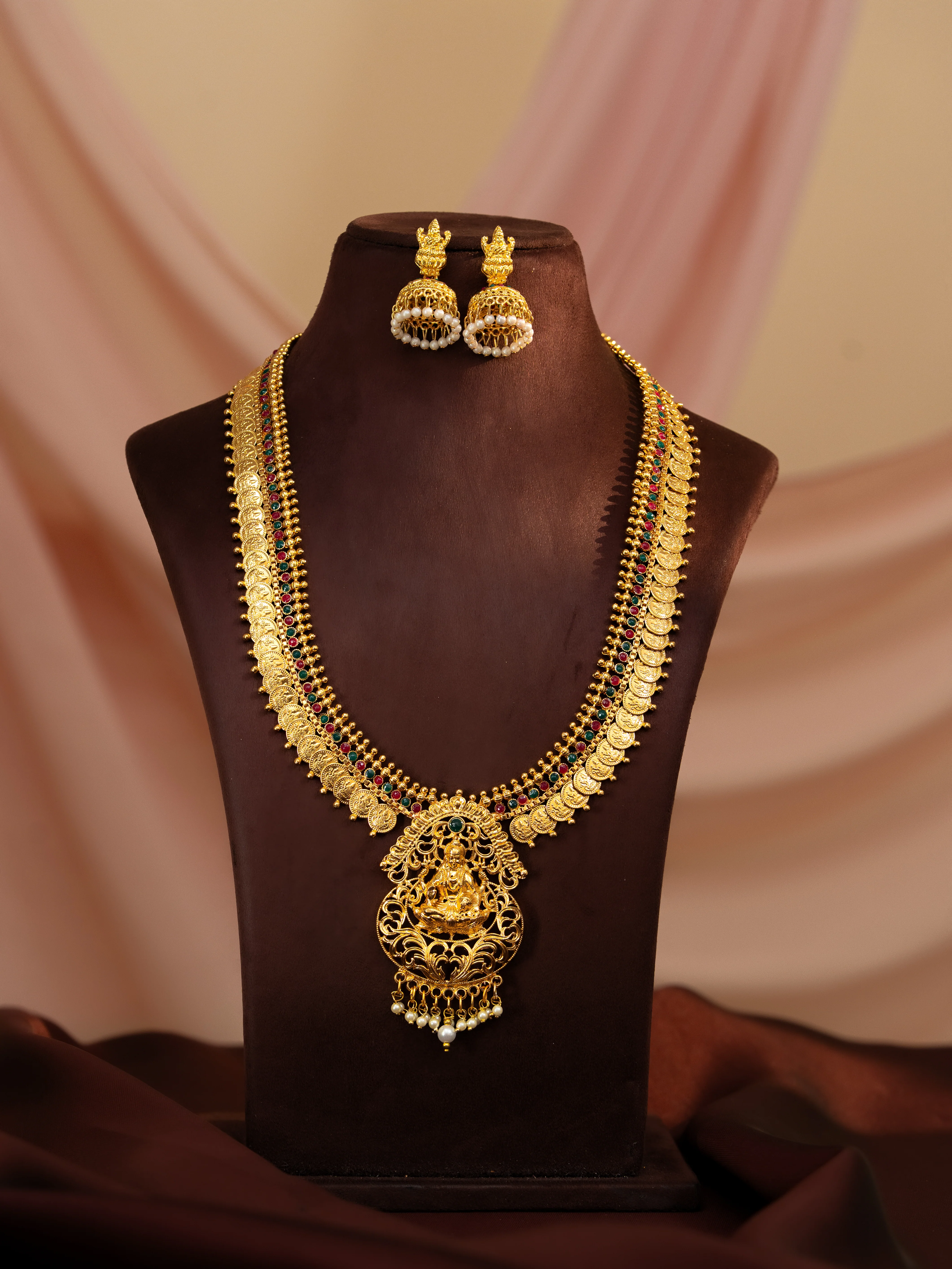 Lakshmika Temple Necklace set (Green) - Image 3