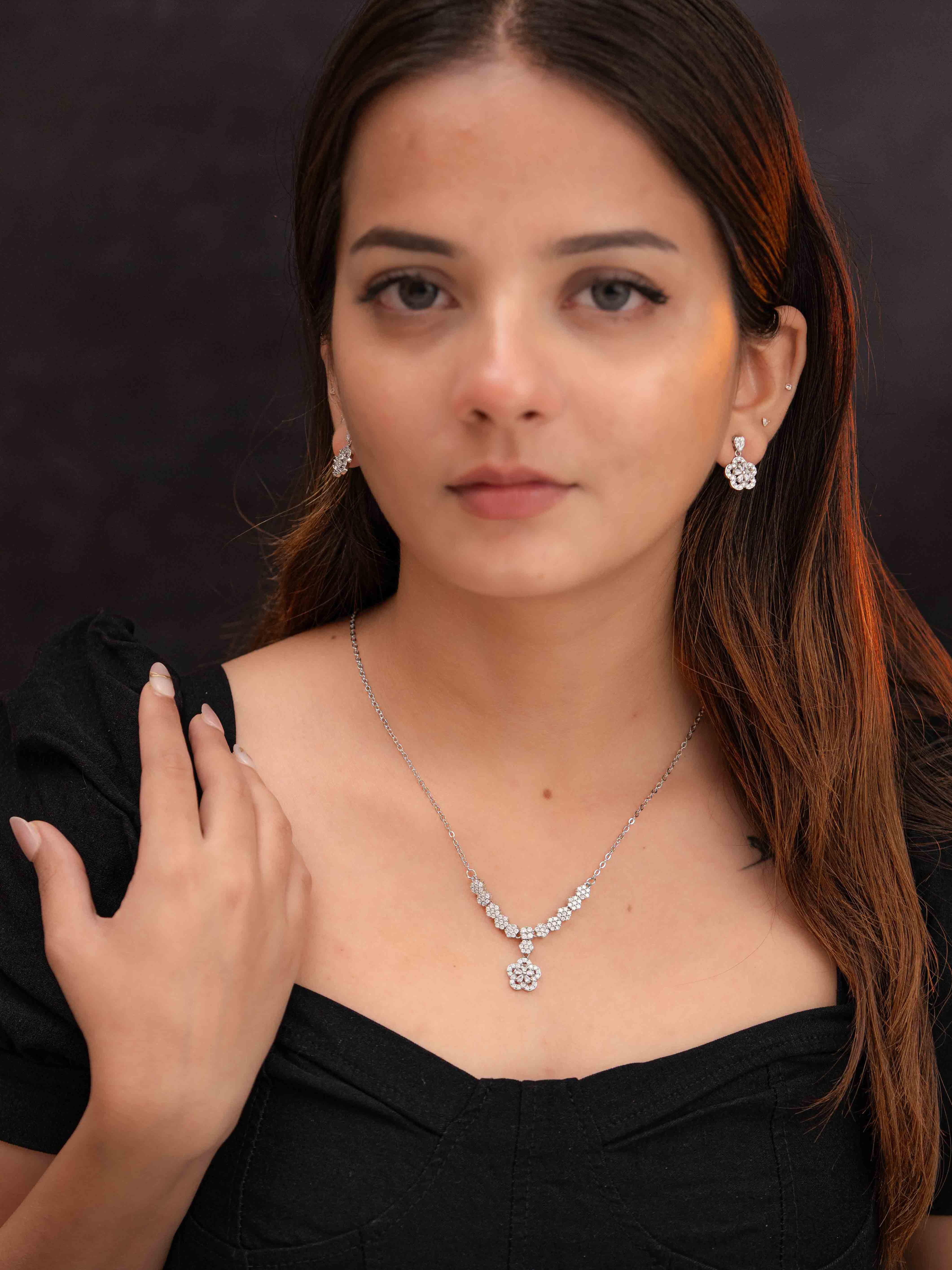Ritika Silver Necklace Set - Image 4