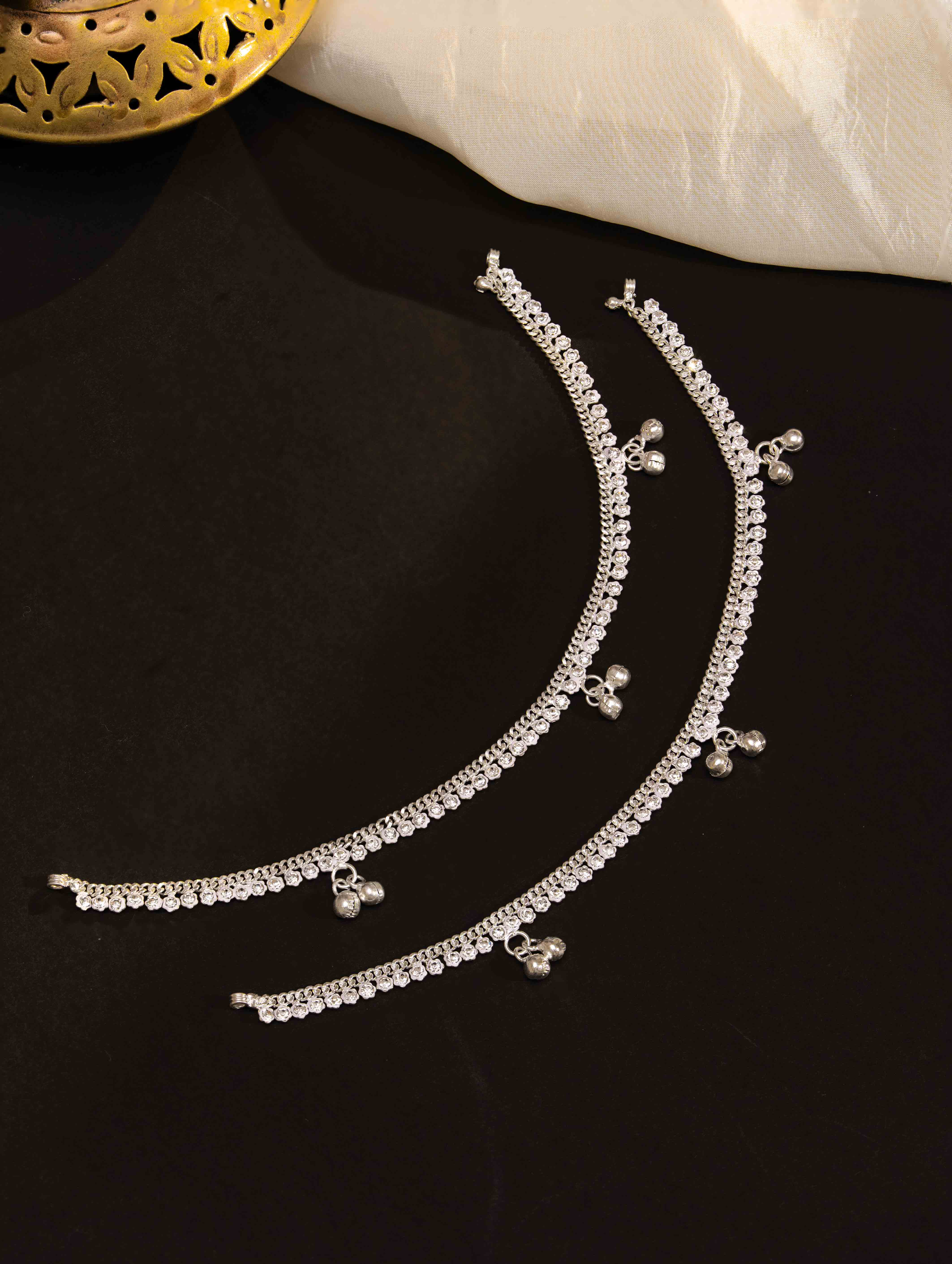 Aarya silver Payal (set of 2) - Image 3