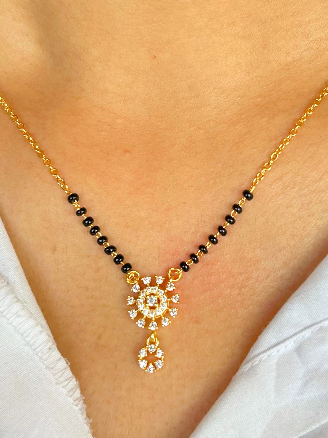 Deepika Mangalsutra - Image 2