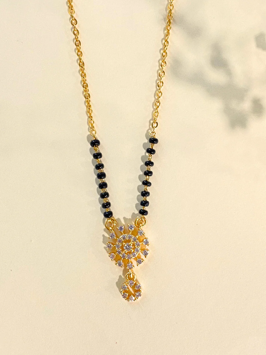 Deepika Mangalsutra - Image 3