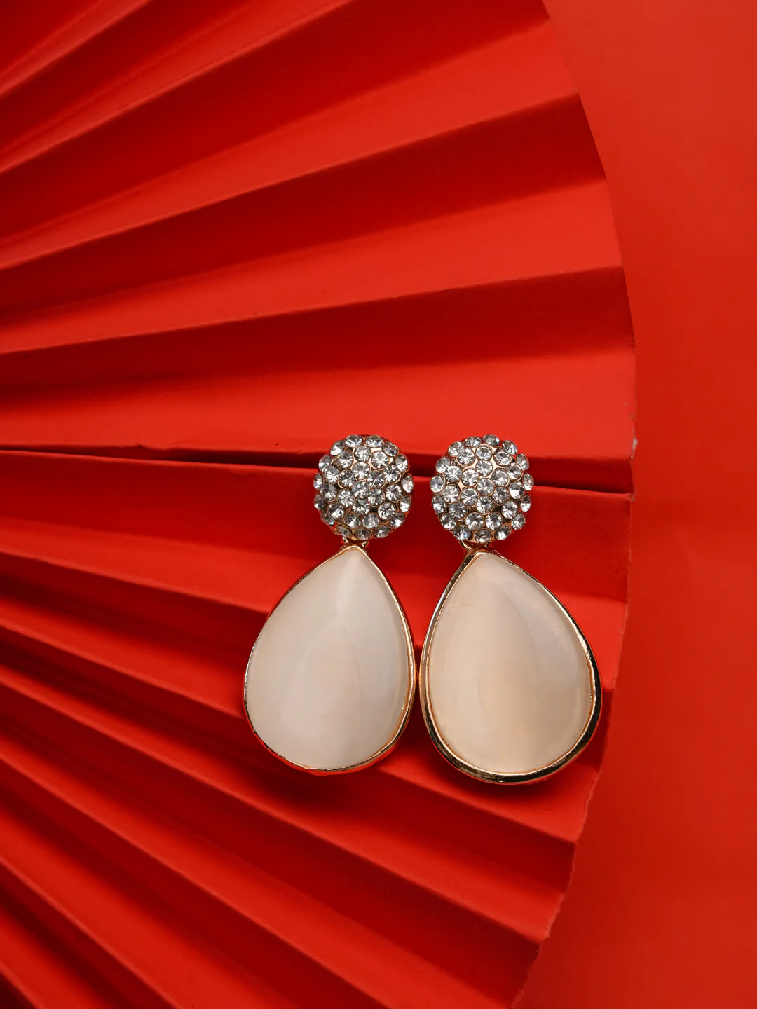 Tokyo Temptation Earrings - Image 2