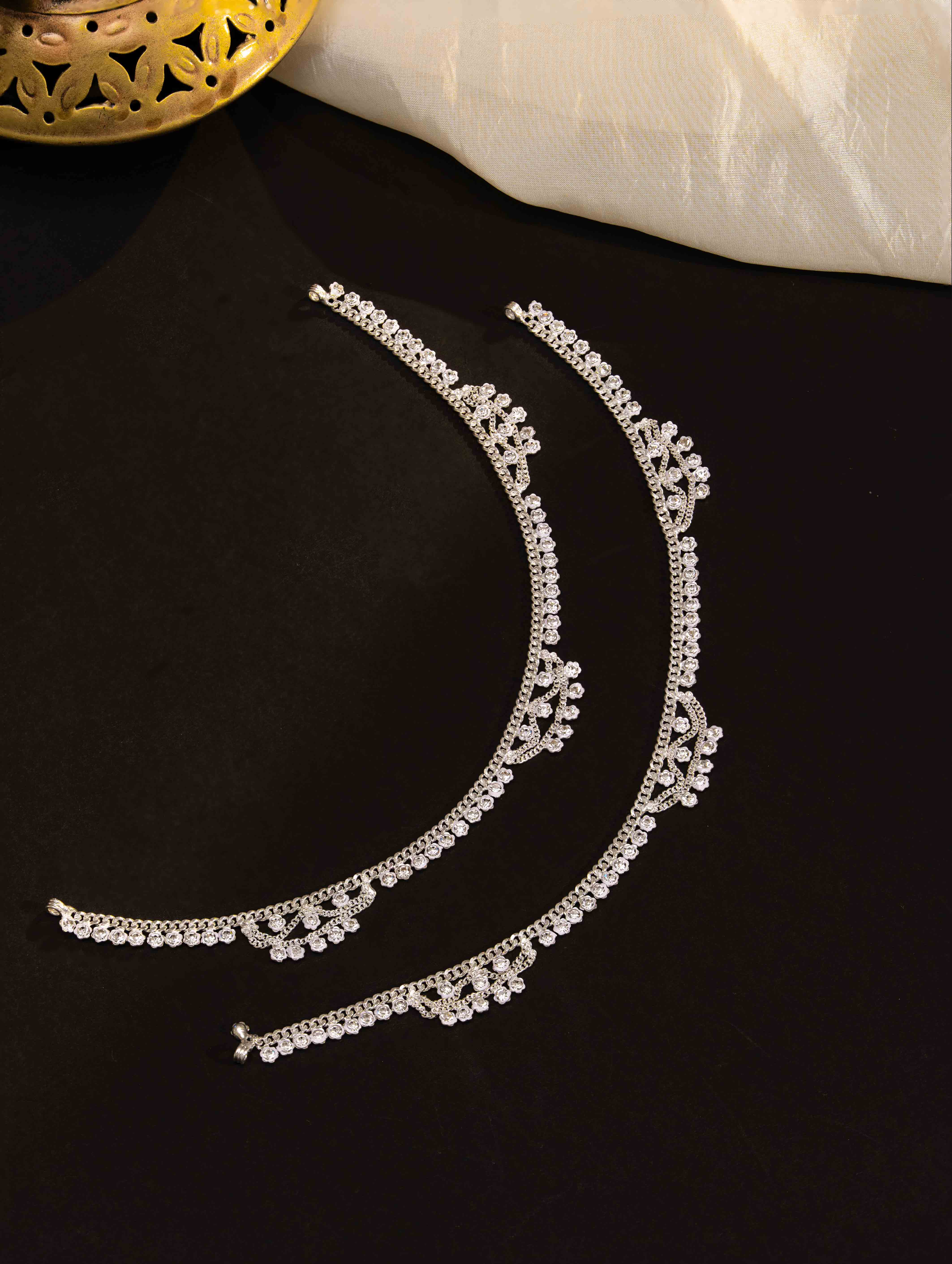 Geneva Silver Payal  (set of 2) - Image 3