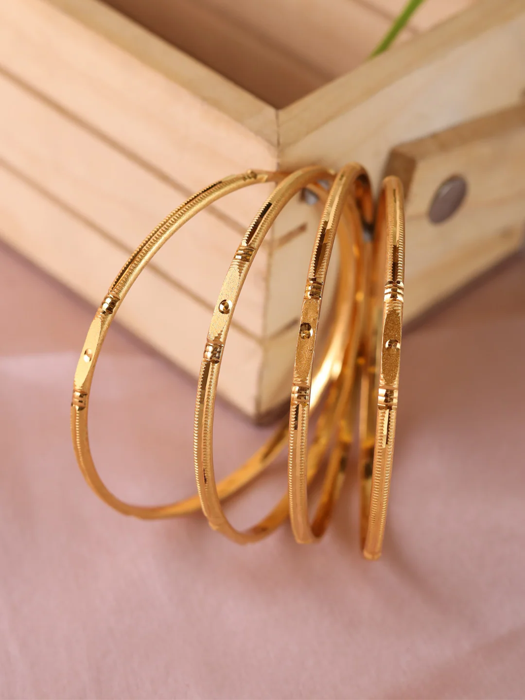 Ishika Bangle ( Set of 4) - Image 5