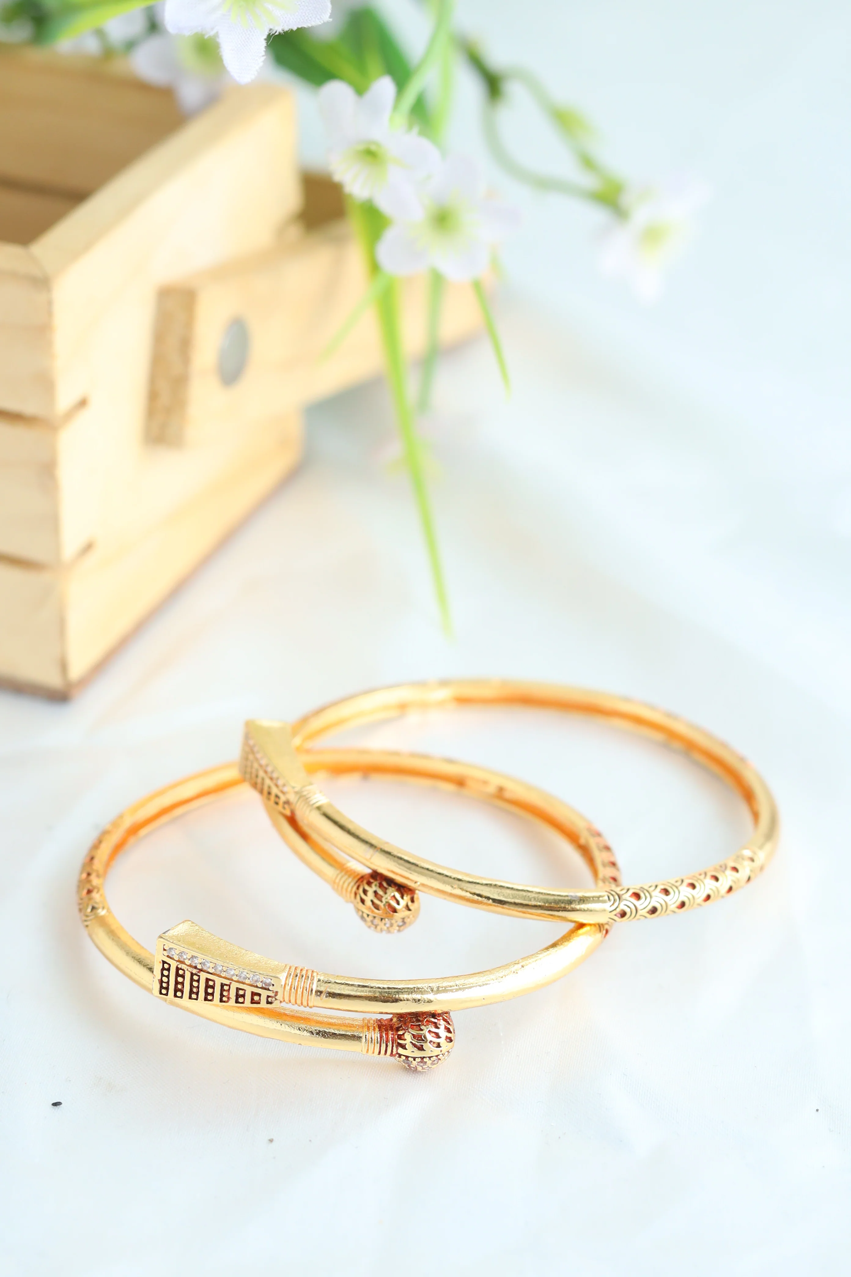 Jahnavi Bangle.  ( Set of 2) - Image 3