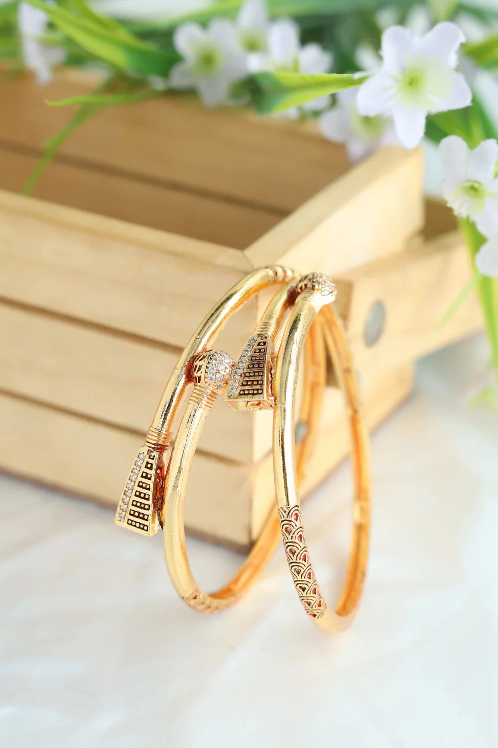 Jahnavi Bangle.  ( Set of 2) - Image 5
