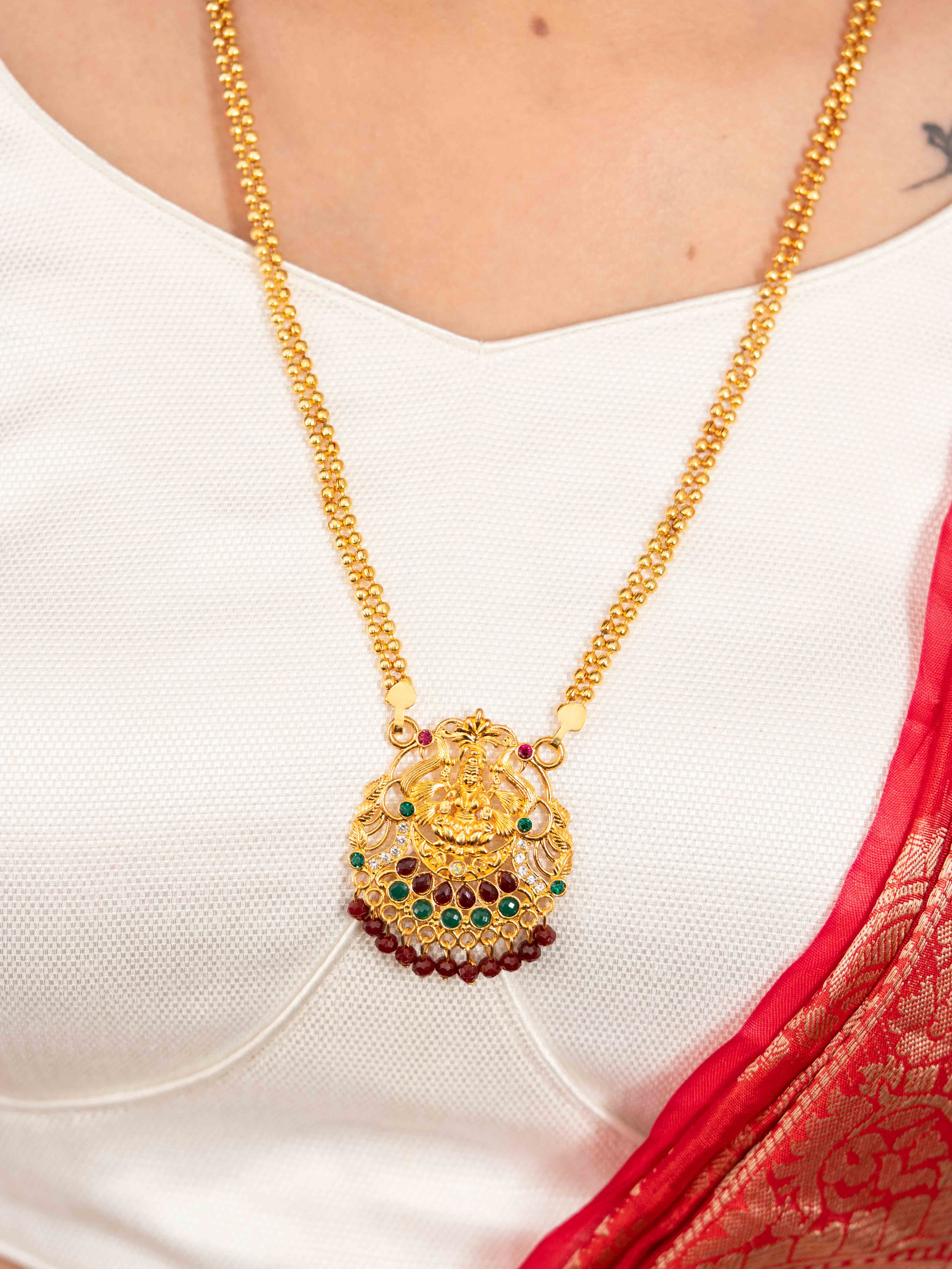 Meenakshi Temple Necklace set (Red ) - Image 3