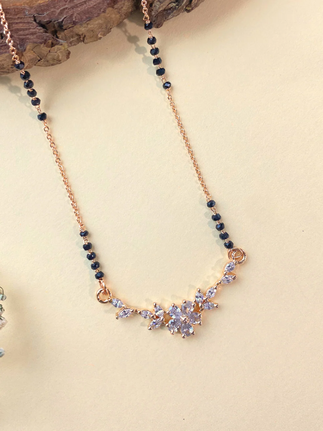 Mahira Mangalsutra - Image 5