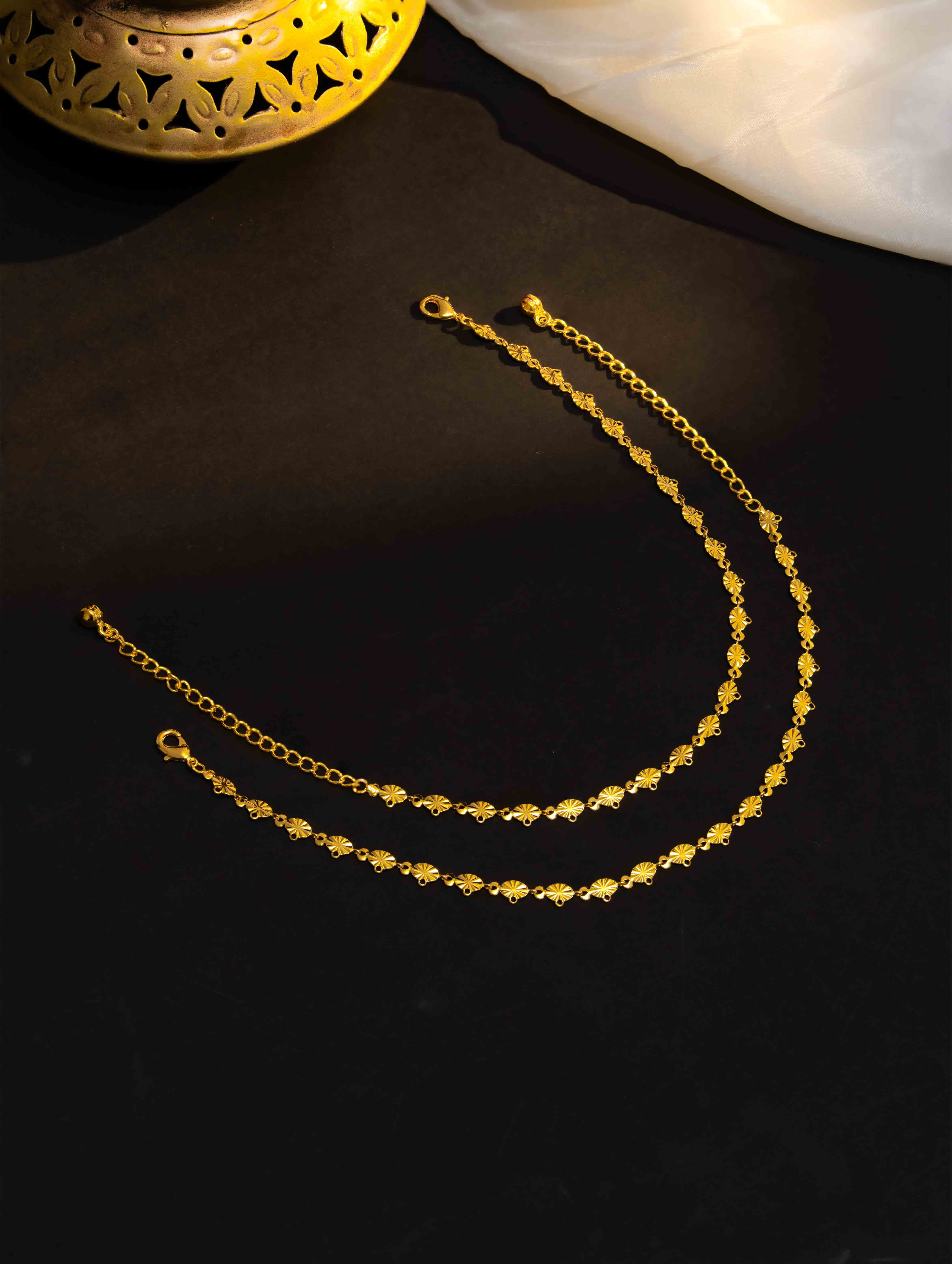 Rishaya Gold Payal ( Set of 2) - Image 3