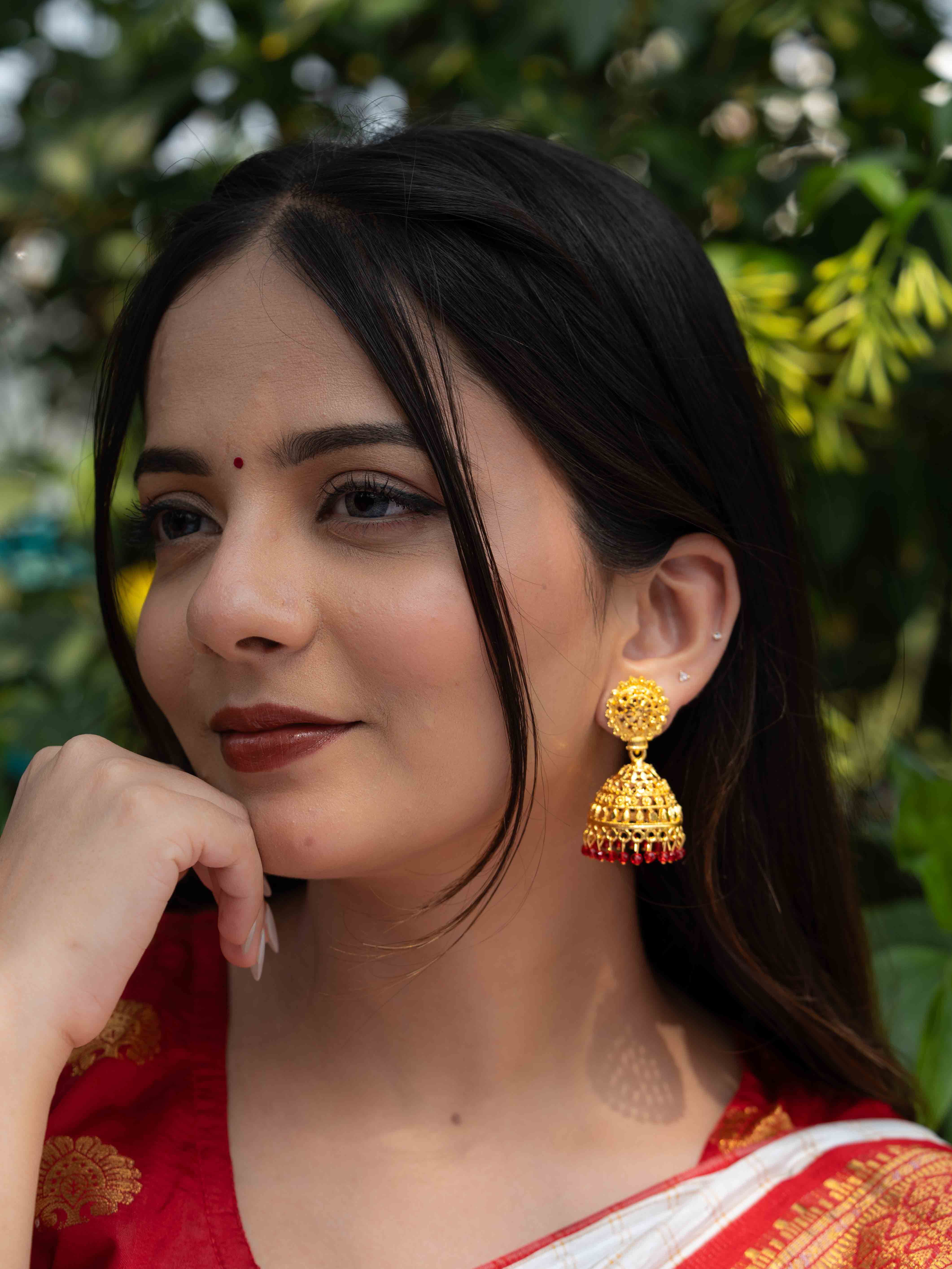 Mrinalika Gold Jhumkas - Image 4