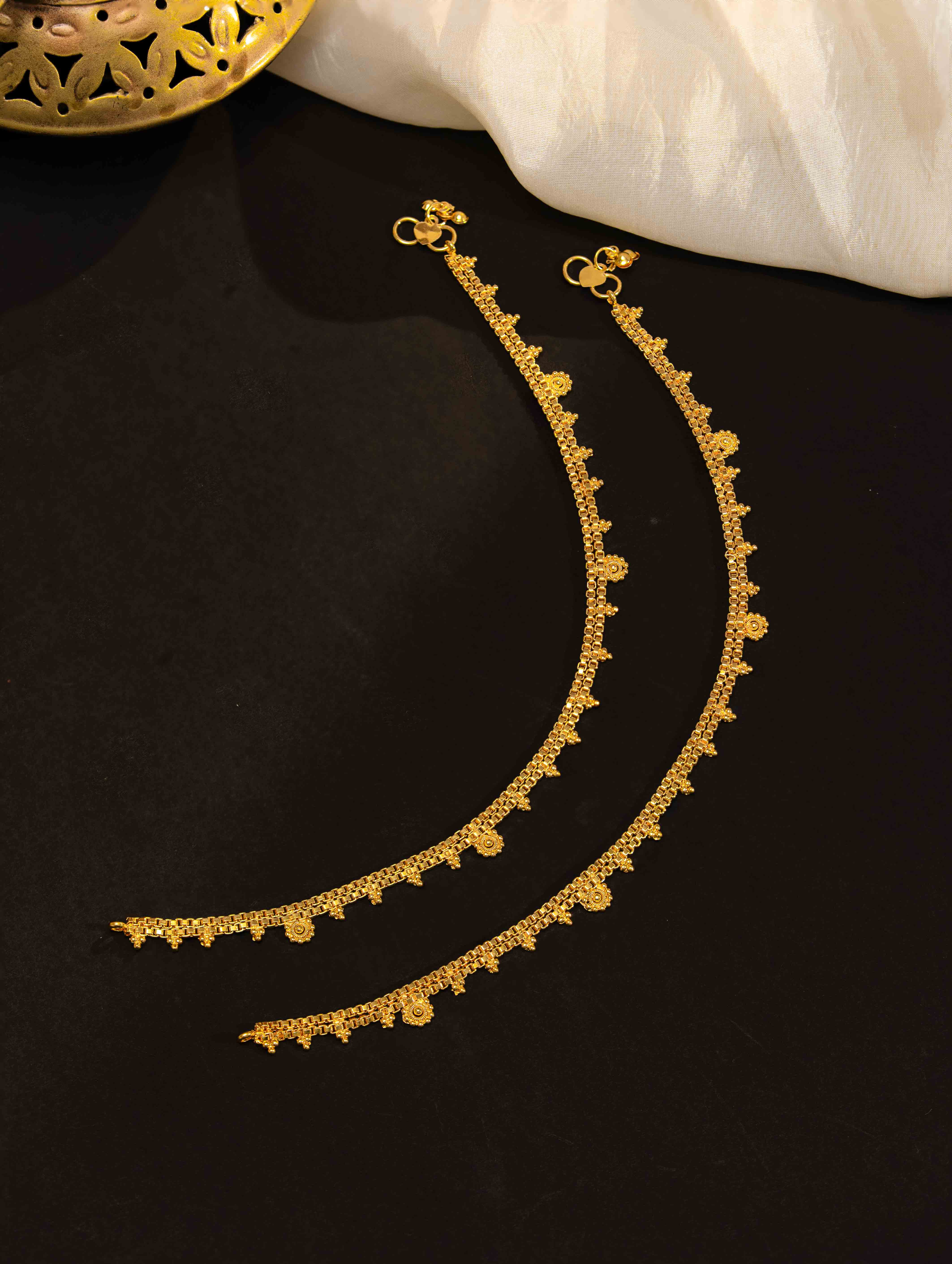 Rivika Gold Payal. ( Set of 2 ) - Image 2