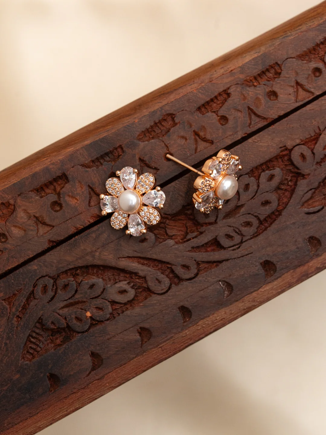Nooriya Earrings - Image 3
