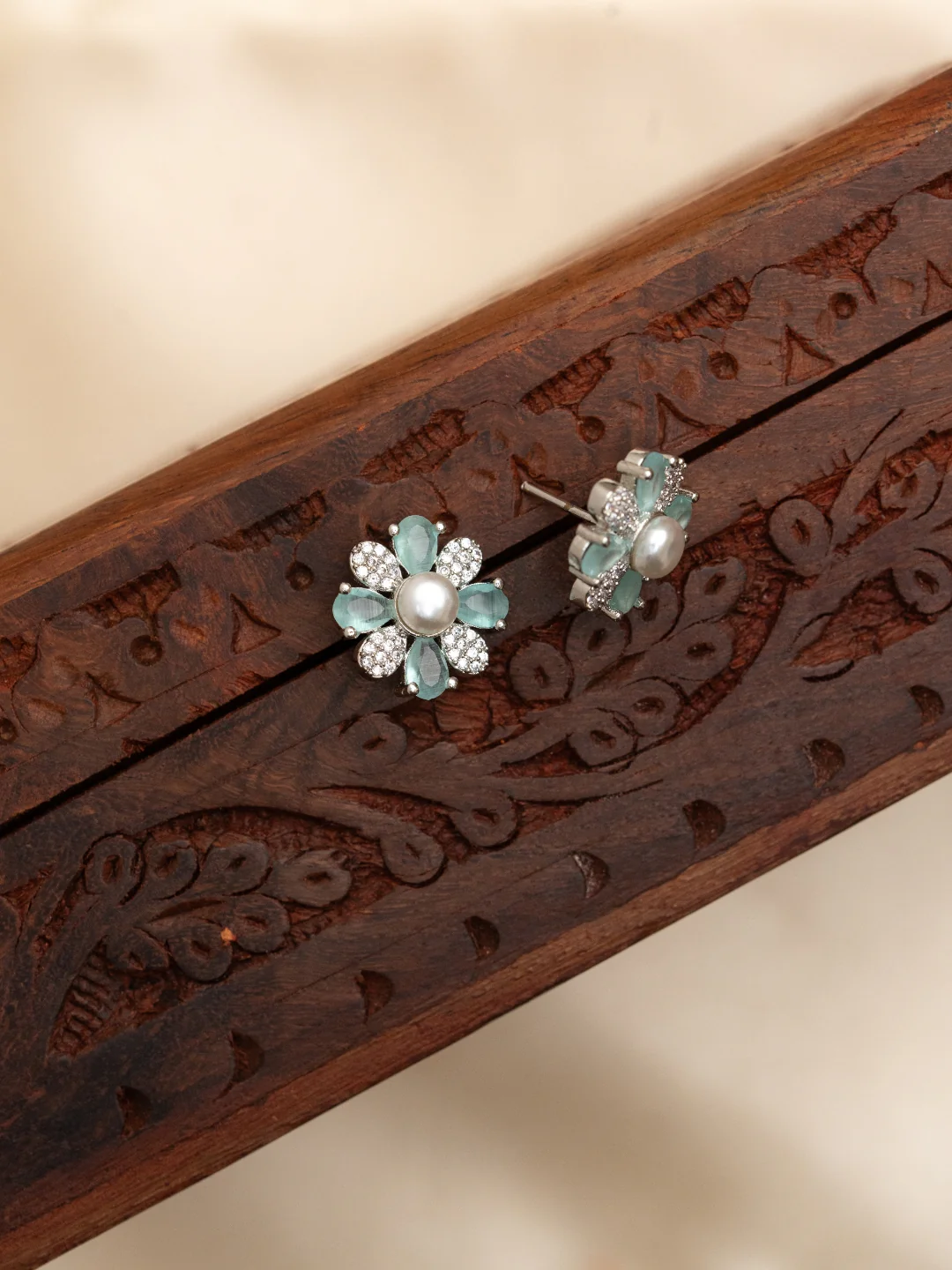 Nooriya Earrings - Image 3