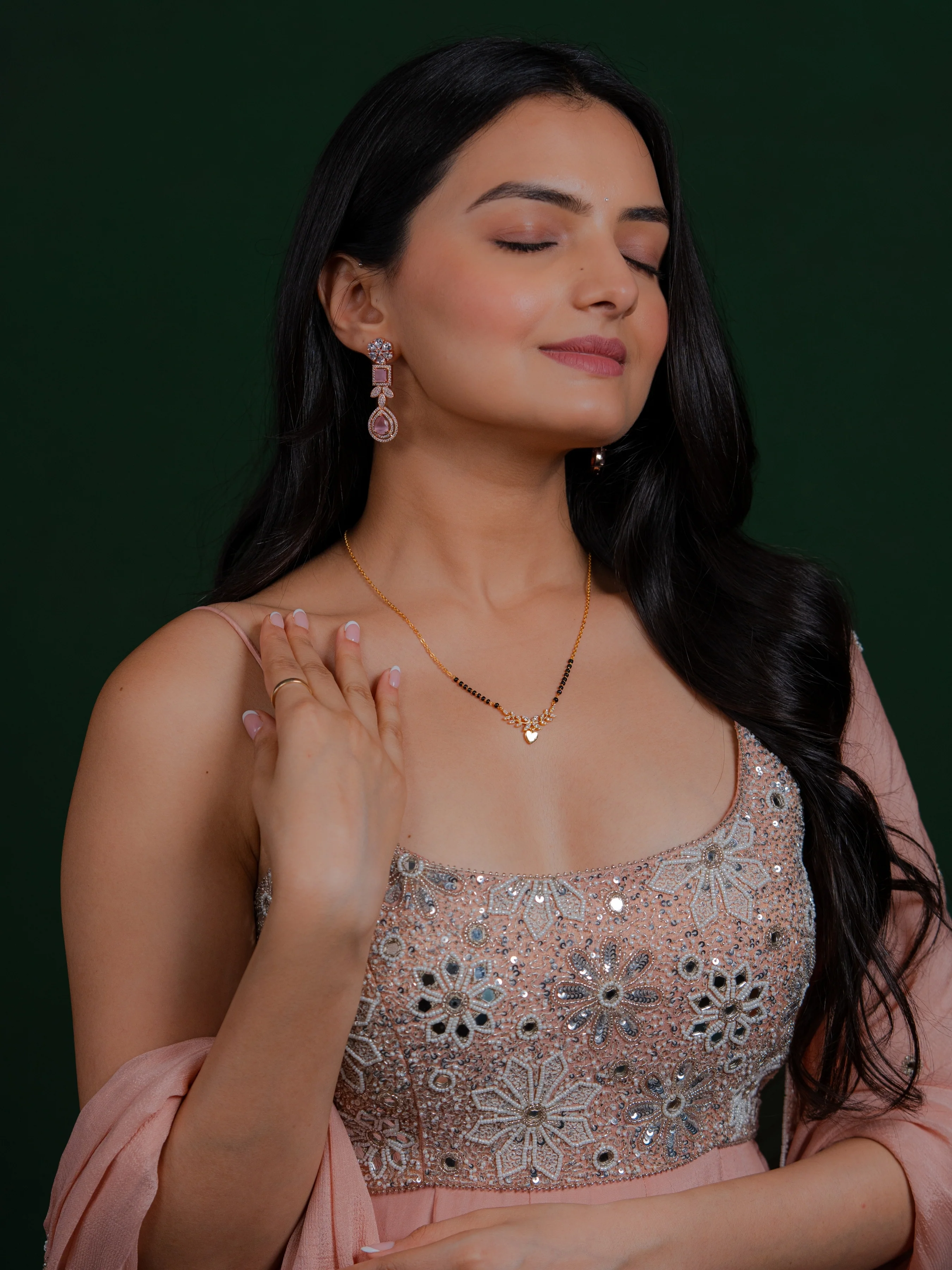 Nora Mangalsutra - Image 3