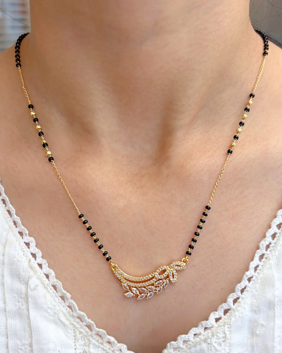 Ritvi Mangalsutra (Gold) - Image 2