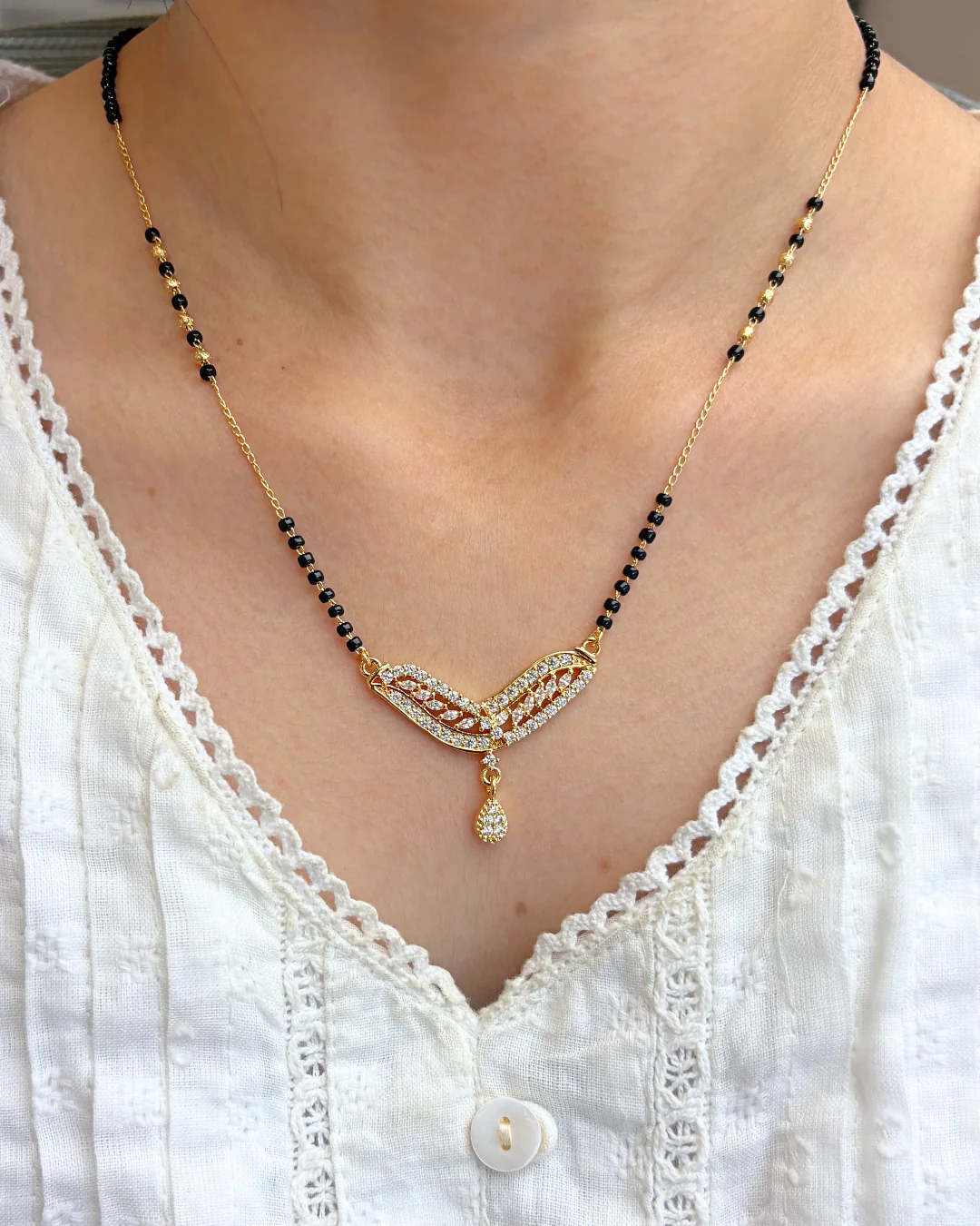 Anisha  Mangalsutra - Image 2