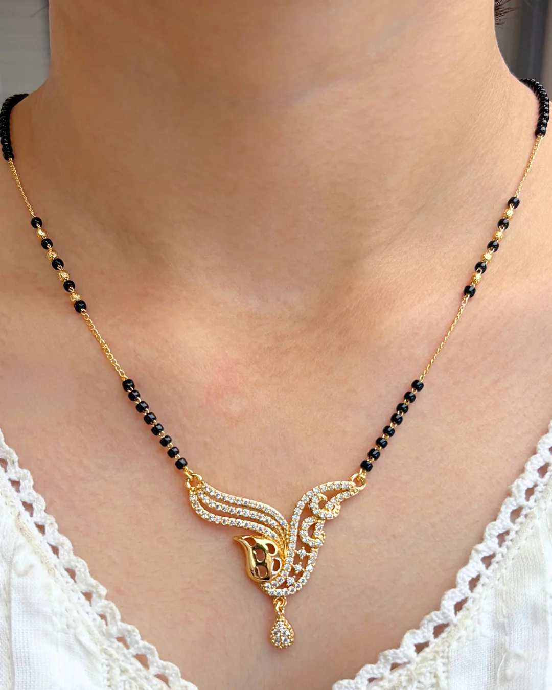 Himanshi  Mangalsutra - Image 2