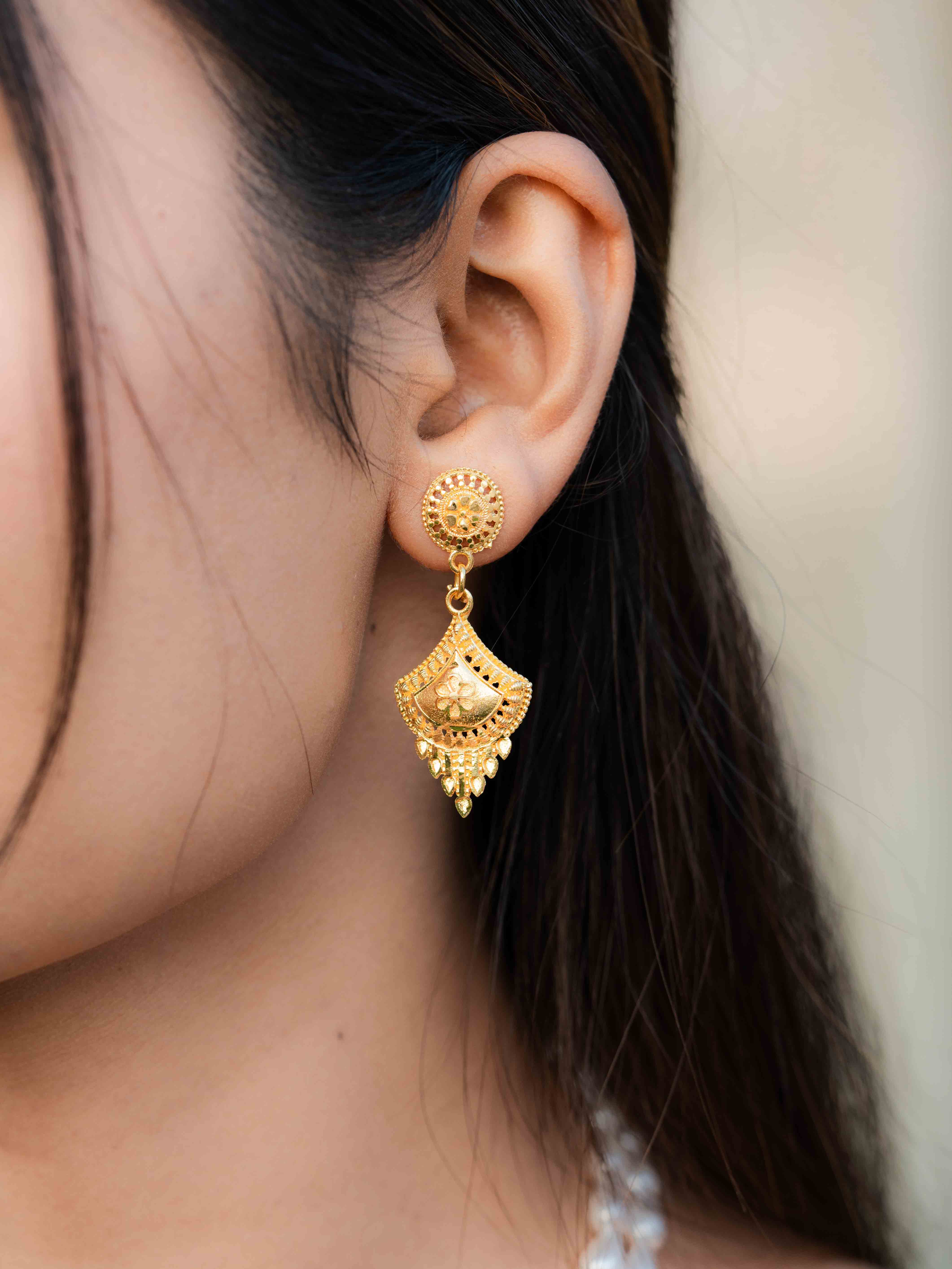 Triveni Long Gold Necklace set - Image 4