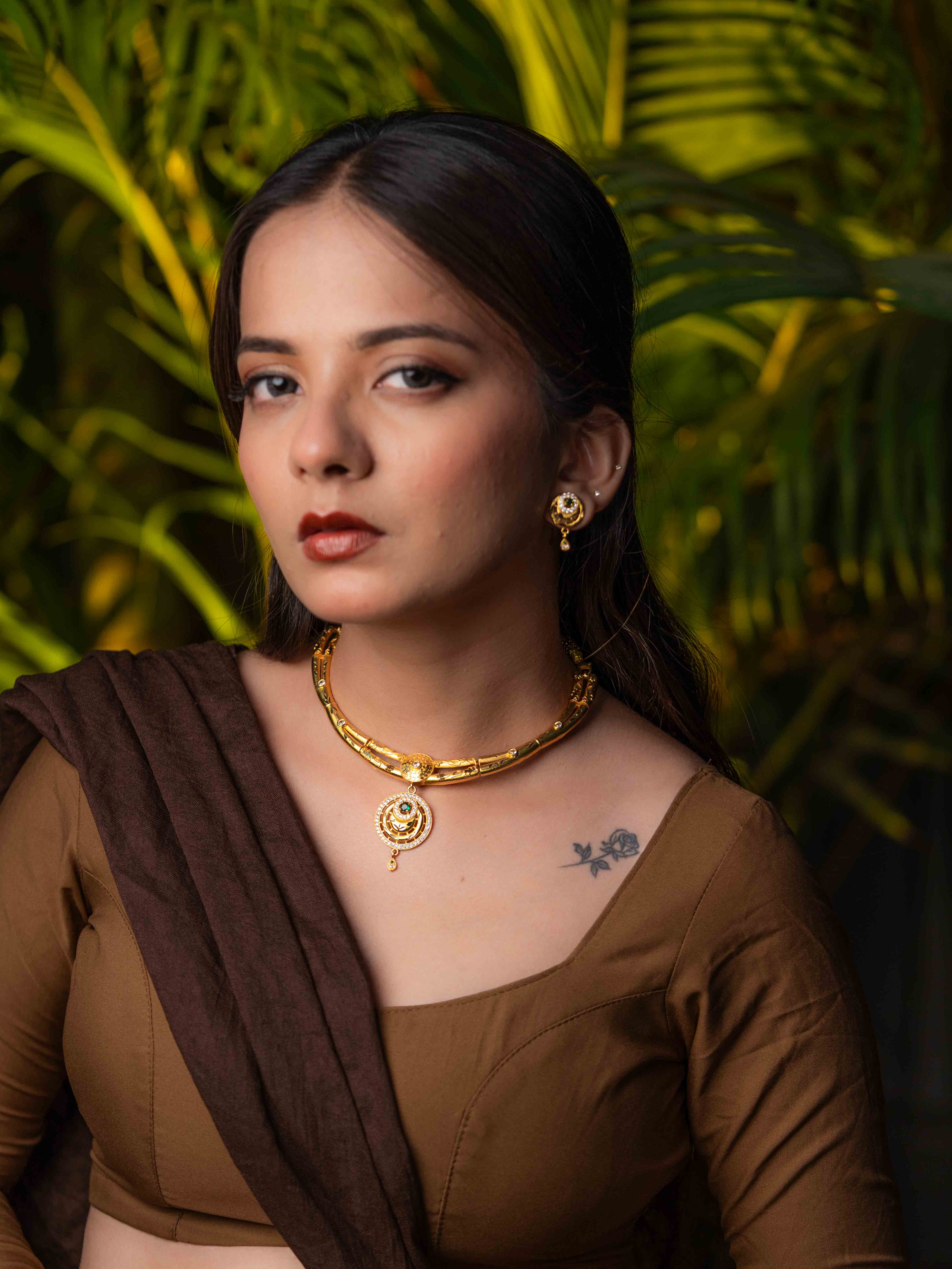 Yamini gold necklace set (Green) - Image 4